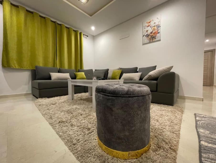Experience De Luxe Ultime / Parking / Restaurant / Cafe / Carrefour Apartment วัจด้า ภายนอก รูปภาพ